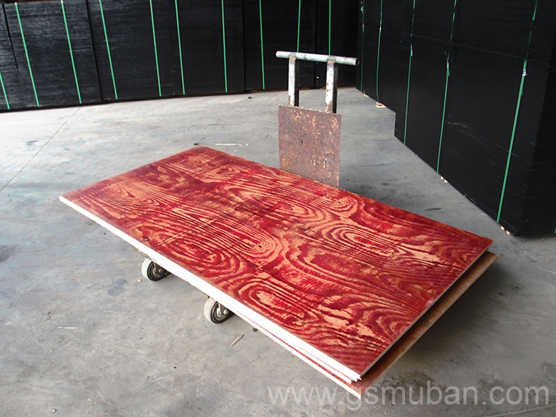 工程膠合板價格多少一張？減少 50%左右費用