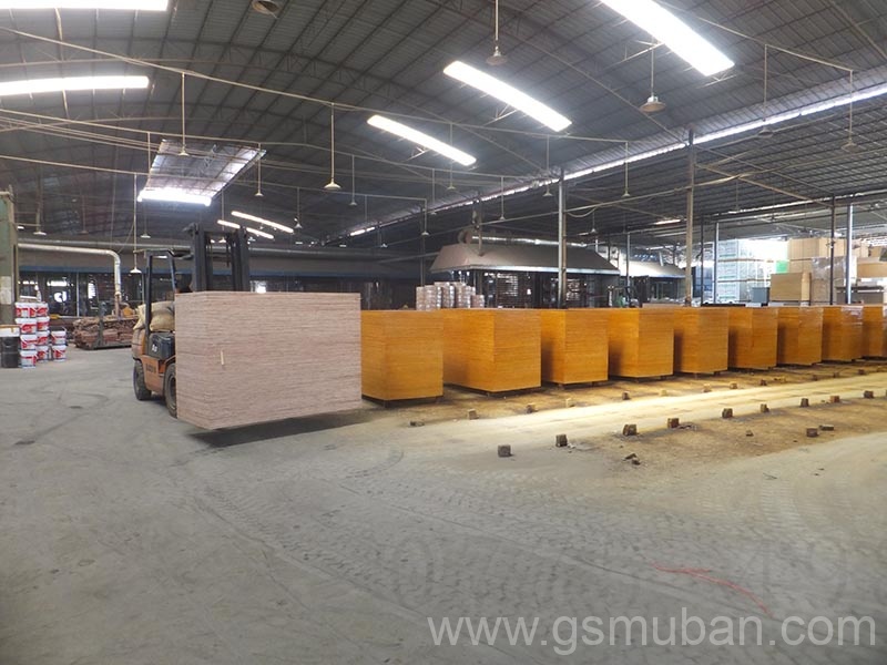 建筑模板一次成型與二次成型有什么區(qū)別？