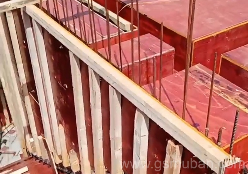 建筑工程中，建筑模板和建筑木方的損耗比是多少？